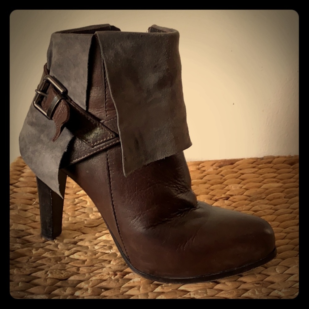 Emanuela Passeri Italian Leather Booties EU36 US 6